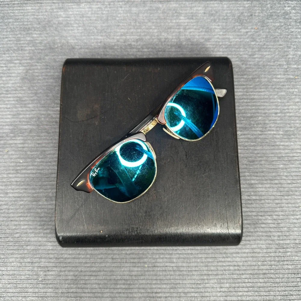 Ray-Ban RB3016 Clubmaster Tortoise Blue Flash Mirror Sunglasses 51mm Y2k